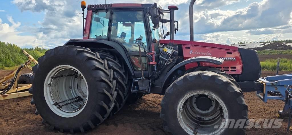 Valtra 8950 Hitec Traktörler