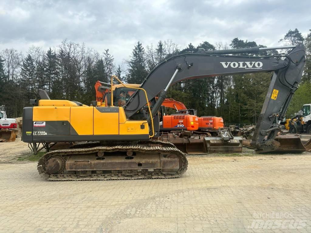 Volvo EC 220 D Paletli ekskavatörler