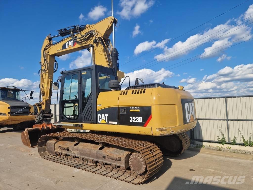 CAT 323D LRR * 2011r. * Paletli ekskavatörler