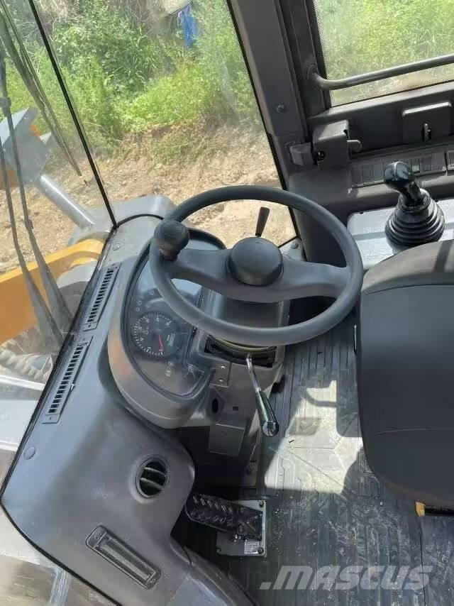 SDLG LG 956L Tekerlekli yükleyiciler