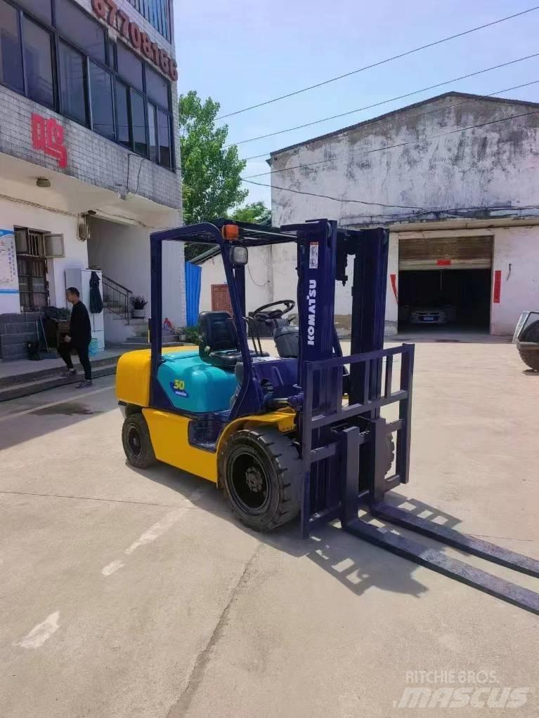 Komatsu FD 30 Dizel forkliftler