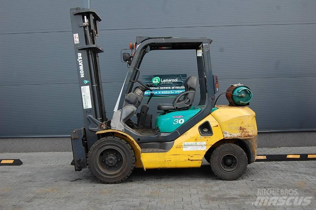Komatsu FG30C-16 Diger
