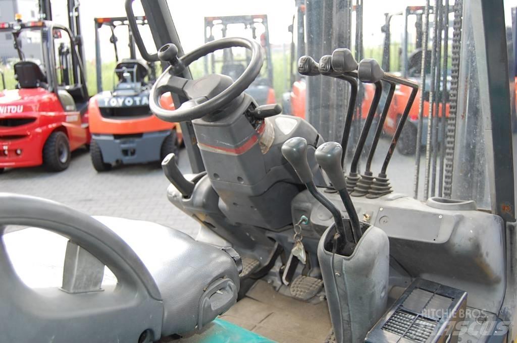 Komatsu FG30C-16 Diger