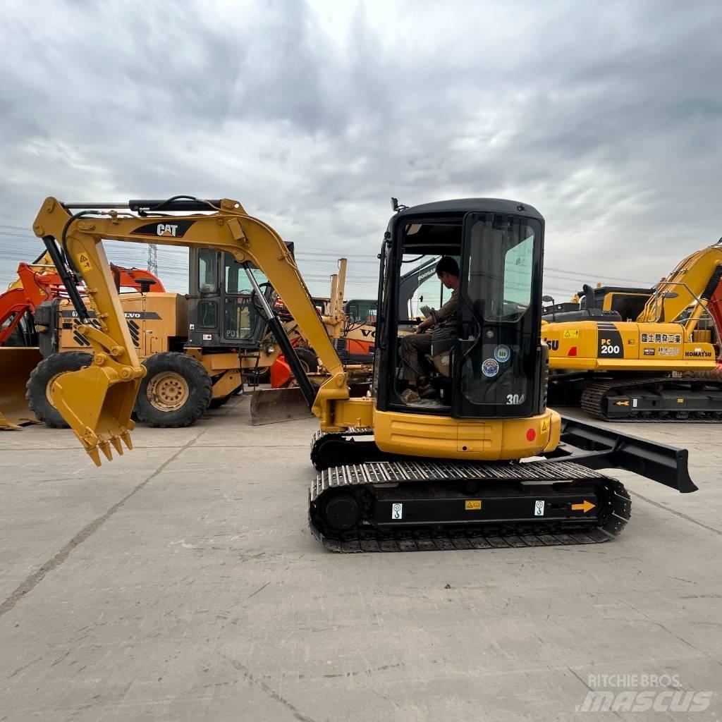 CAT 304 Paletli ekskavatörler