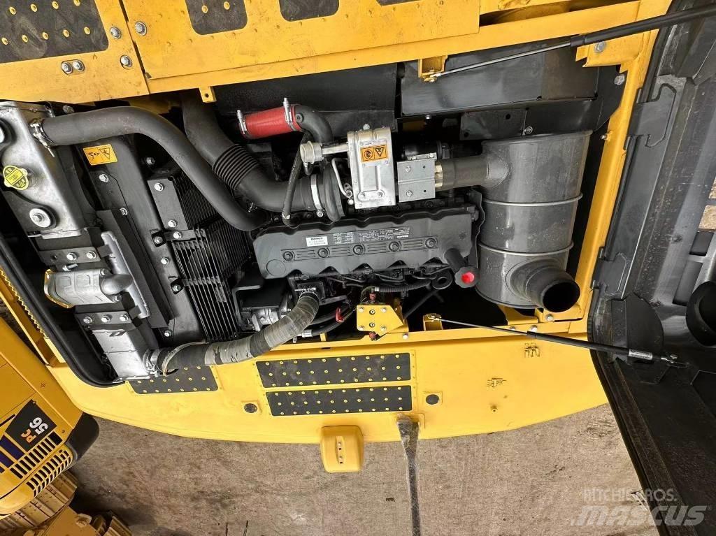 Komatsu PC 220 Paletli ekskavatörler