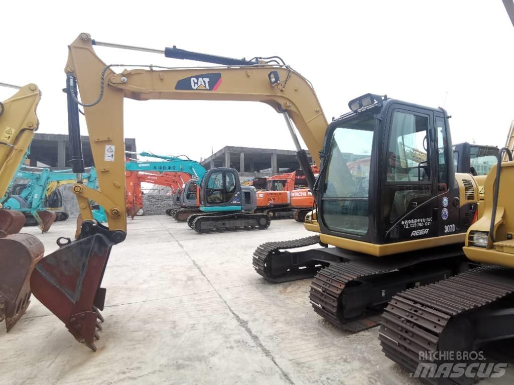 CAT 307d Paletli ekskavatörler