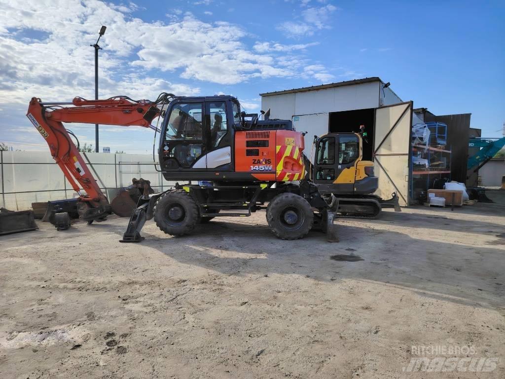 Hitachi ZX 145 Lastik tekerli ekskavatörler