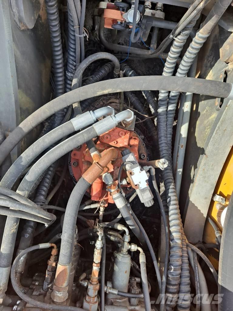 Volvo EC 290 B LC Paletli ekskavatörler