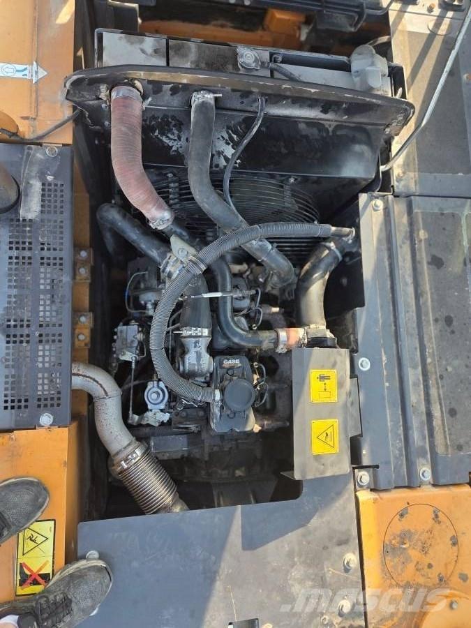 CASE WX 148 Lastik tekerli ekskavatörler