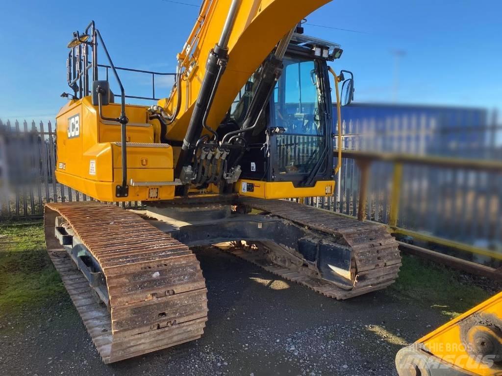 JCB JS 220 XL Ön Kepçeli Ekskavatörler