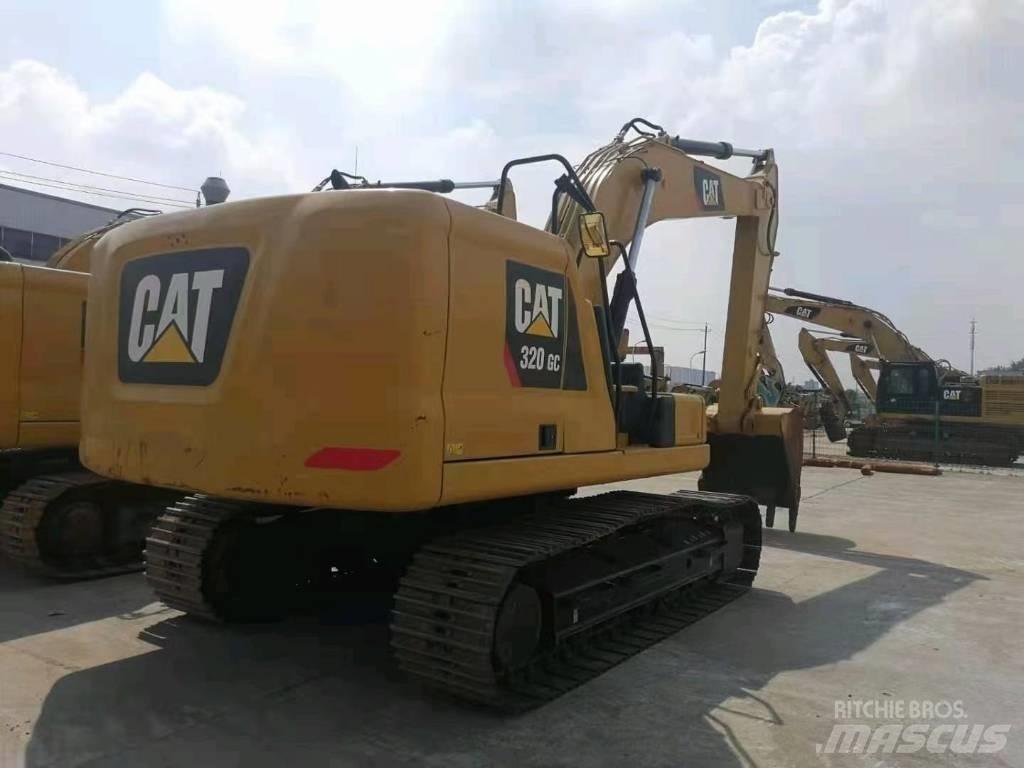 CAT 320GC Paletli ekskavatörler