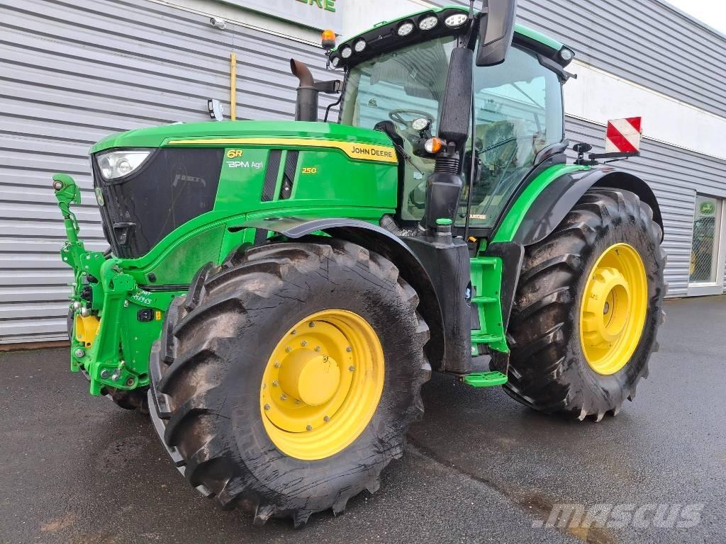 John Deere 6R 250 Traktörler