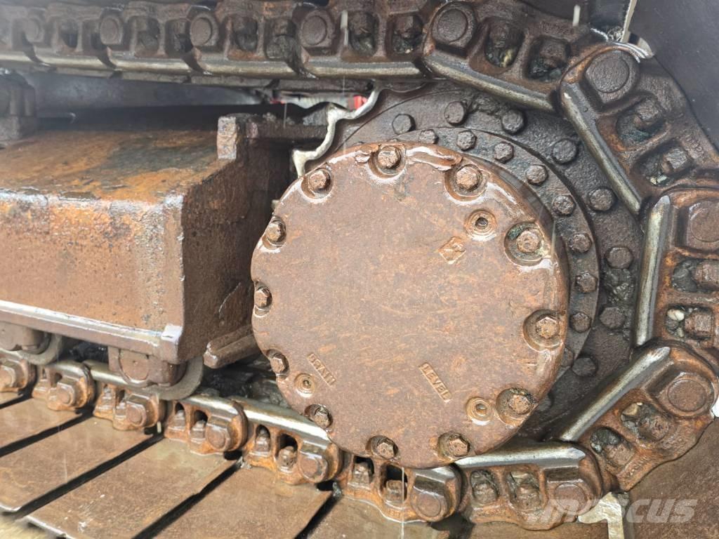 Hitachi ZX 210 Paletli ekskavatörler