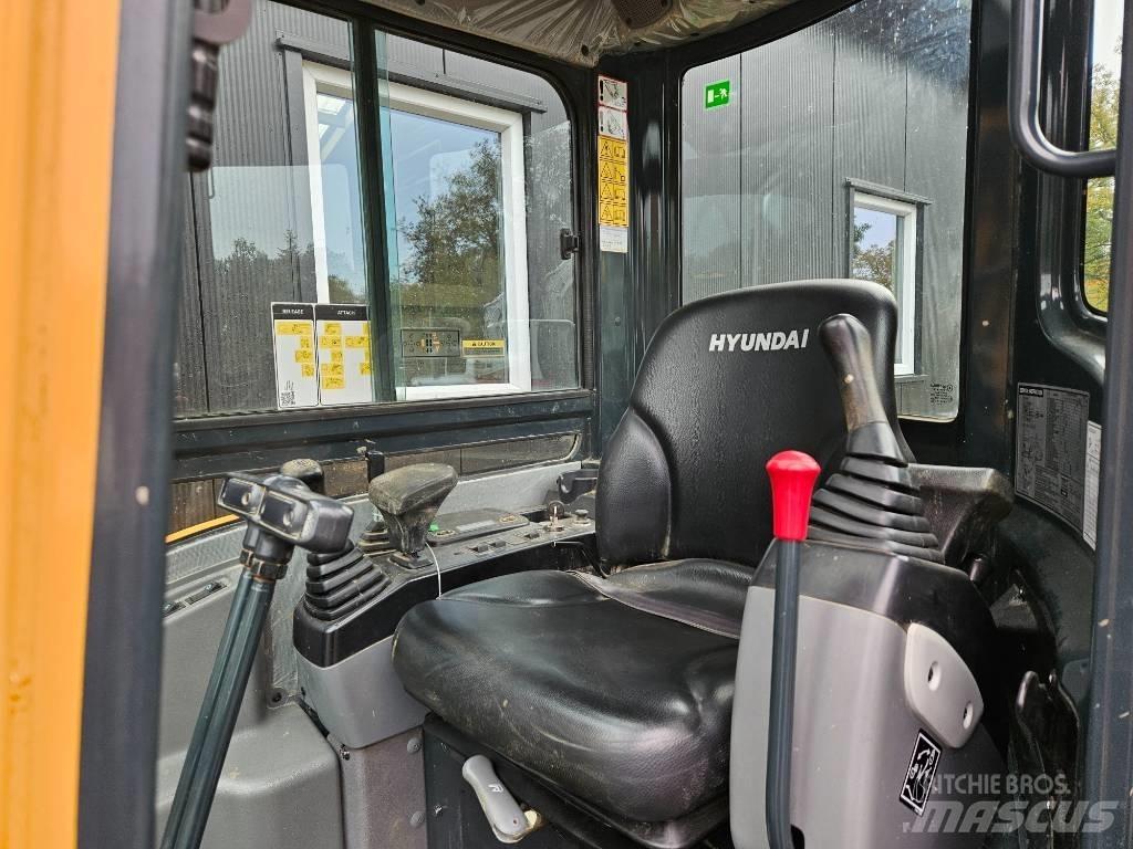 Hyundai Robex 25-9 Mini ekskavatörler, 7 tona dek