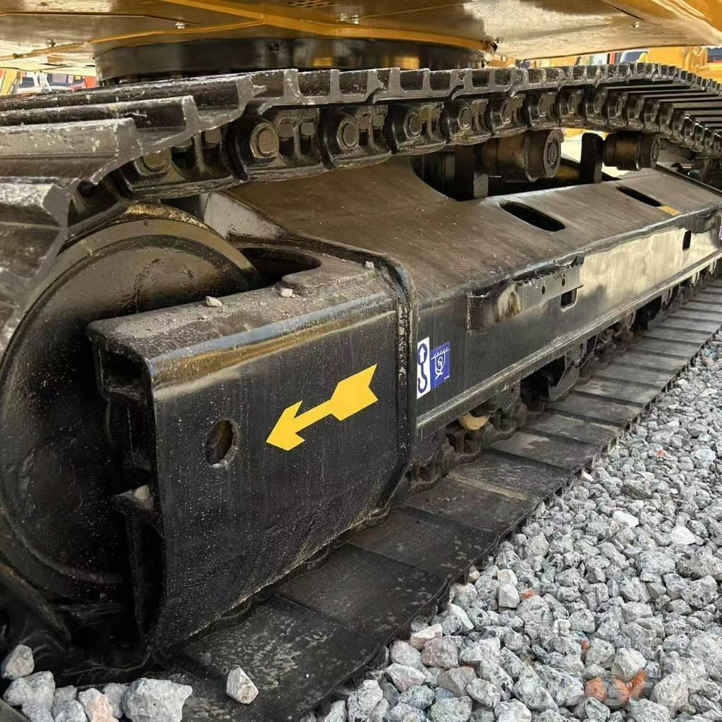 CAT 325D2L Paletli ekskavatörler