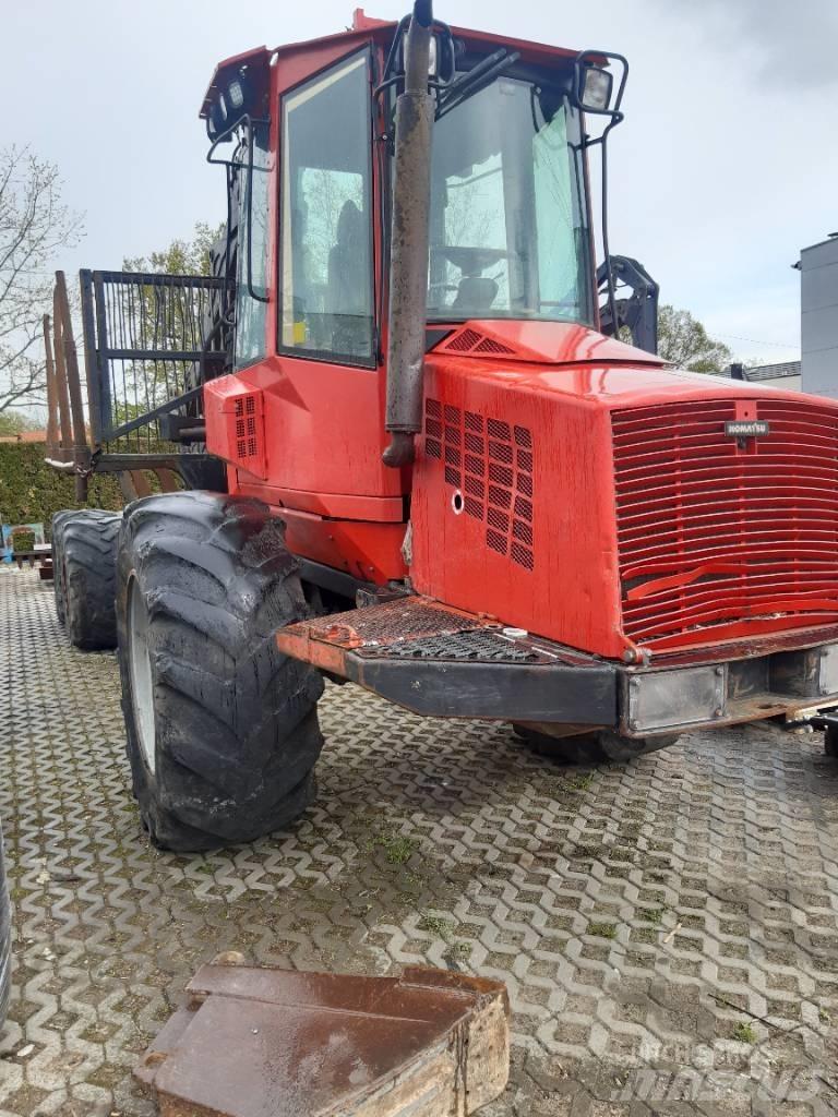 Komatsu 840 TX Tomruk yükleyici traktörler