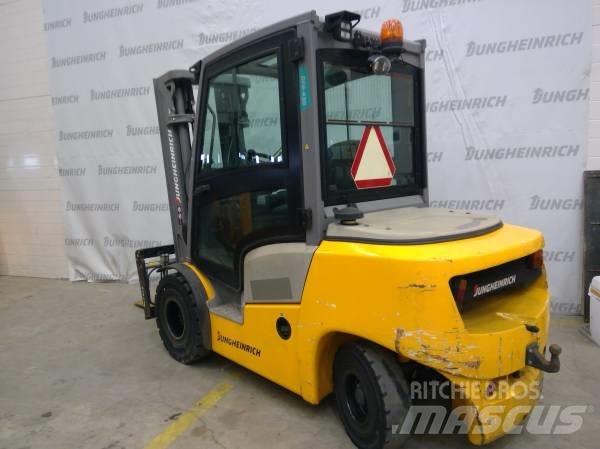 Jungheinrich DFG 430 Dizel forkliftler