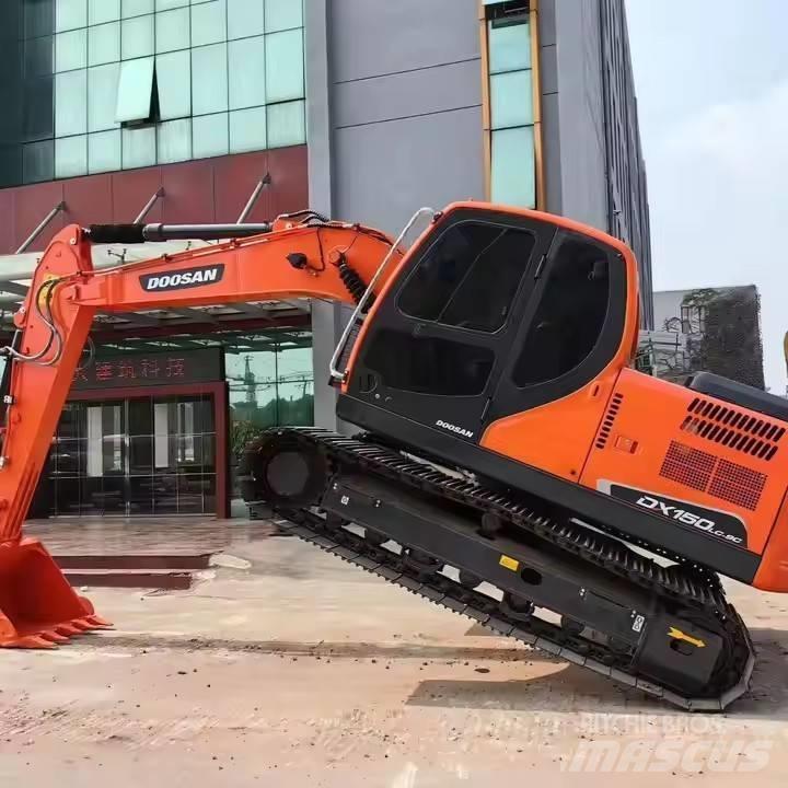 Doosan DX150 Paletli ekskavatörler