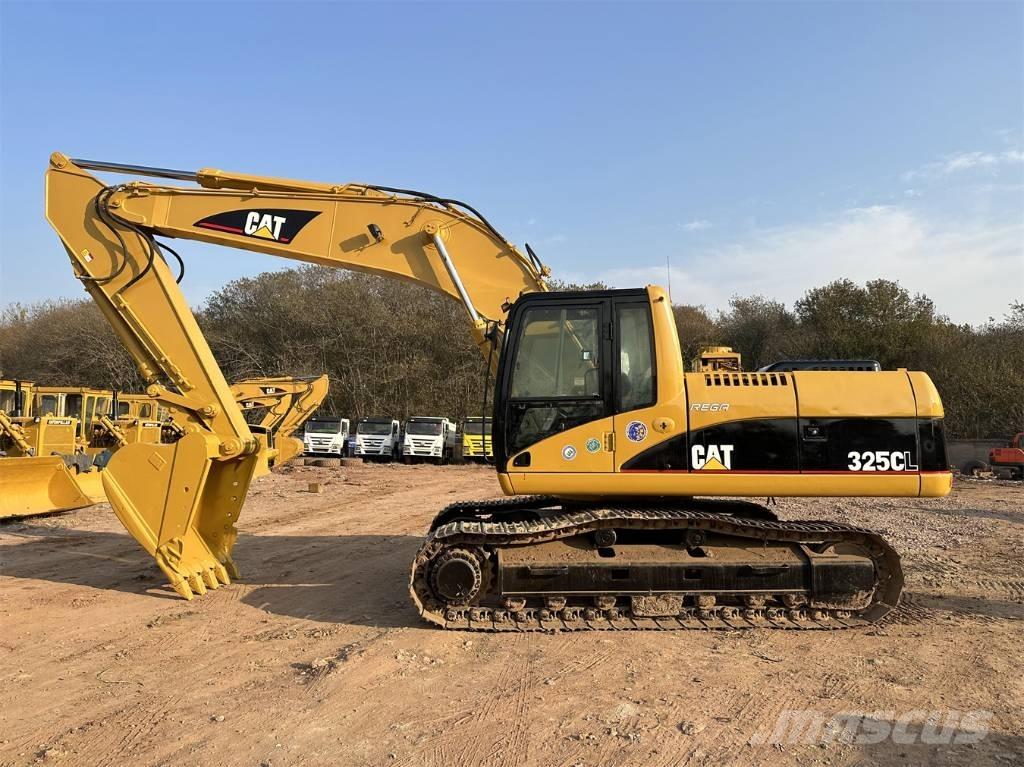 CAT 325C Paletli ekskavatörler