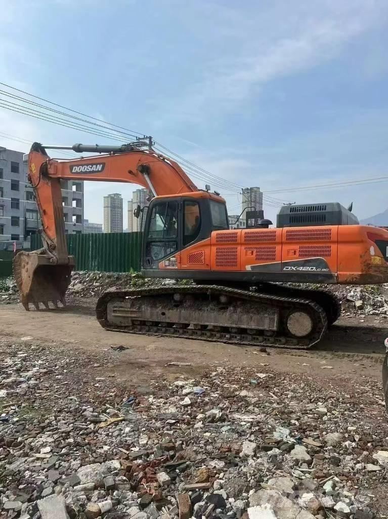 Doosan DX420LC Paletli ekskavatörler