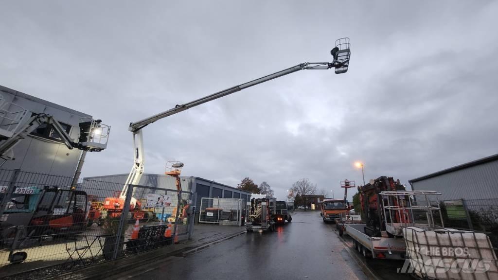 Niftylift HR 28 Körüklü personel platformları