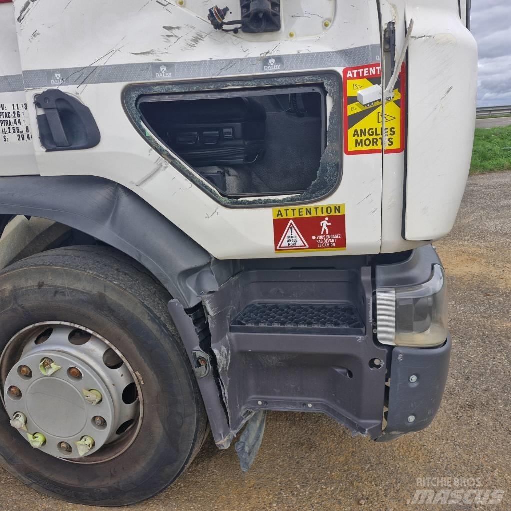 Renault D Wide 380 Vinçli kamyonlar