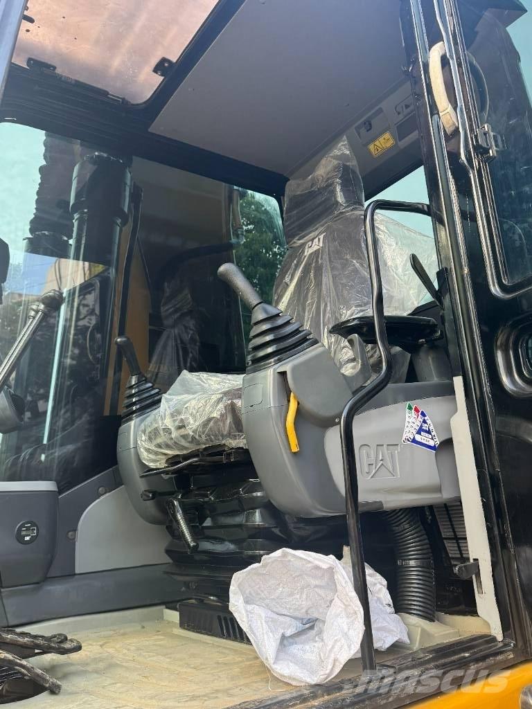 CAT 325D Paletli ekskavatörler