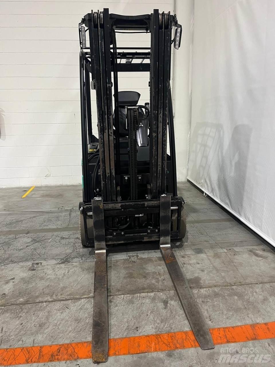 Mitsubishi FB16ACN Elektrikli forkliftler