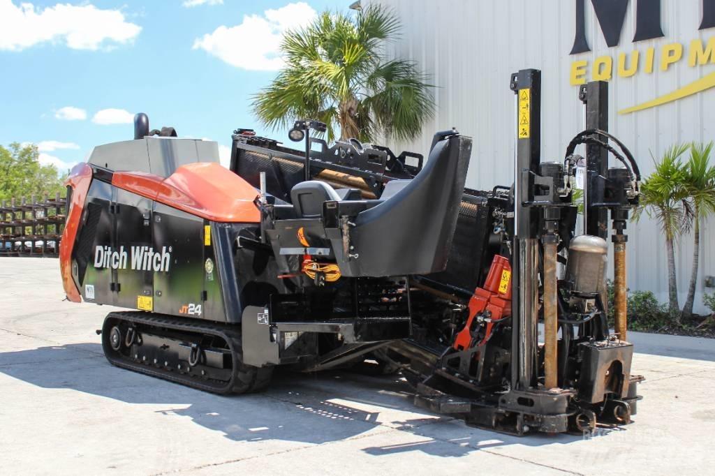 Ditch Witch JT24 Yatay sondaj makineleri