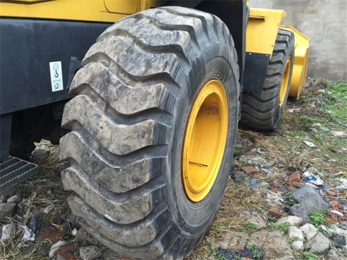 Komatsu WA 320-5 Tekerlekli yükleyiciler