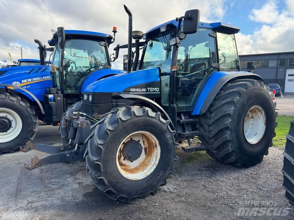 New Holland TS110 Traktörler