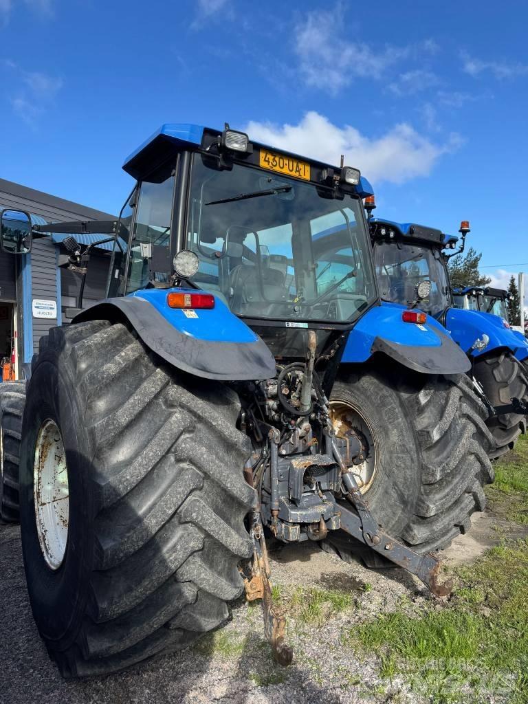 New Holland TS110 Traktörler