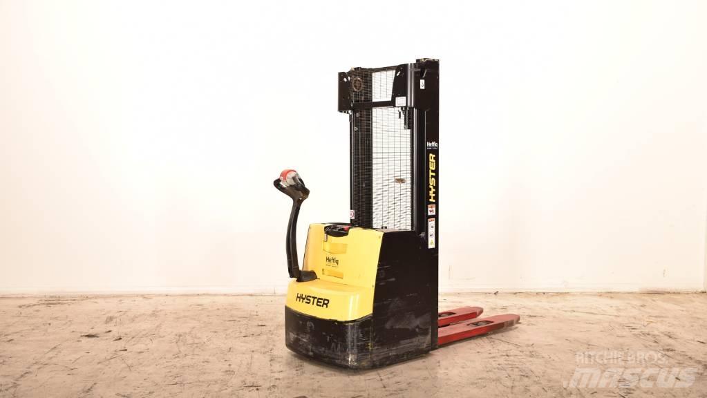 Hyster S 1.6 Yaya kumandali istif makinasi