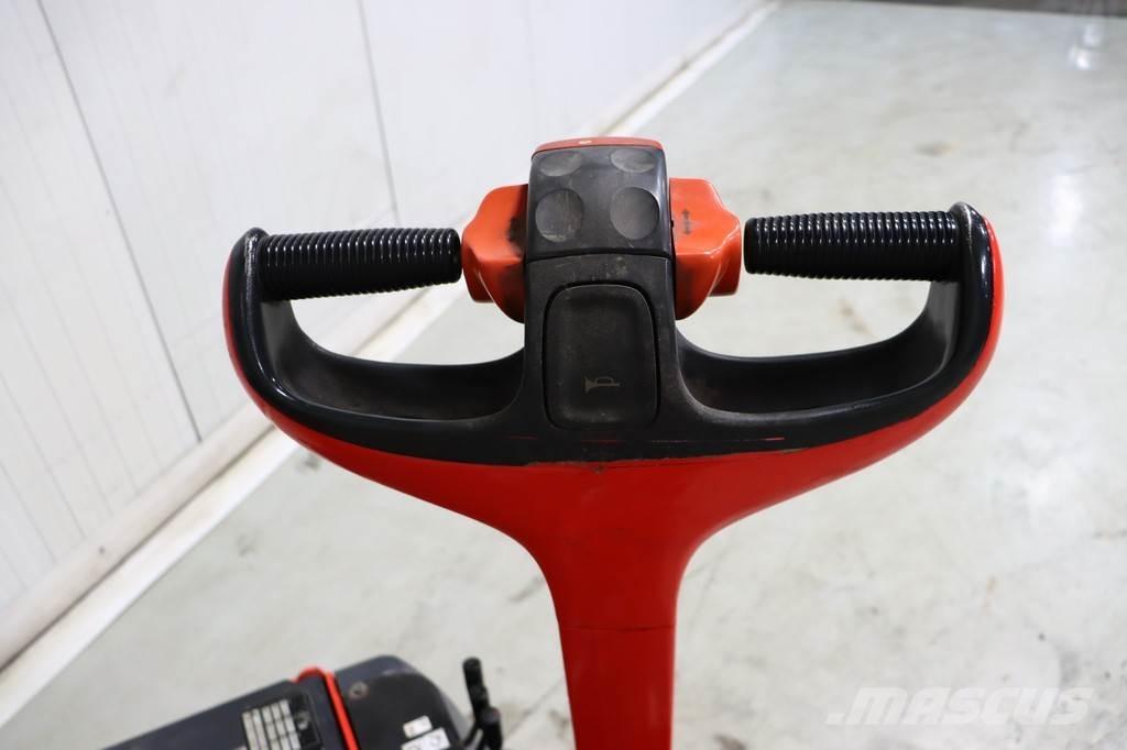 Linde L12AC Yaya kumandali istif makinasi