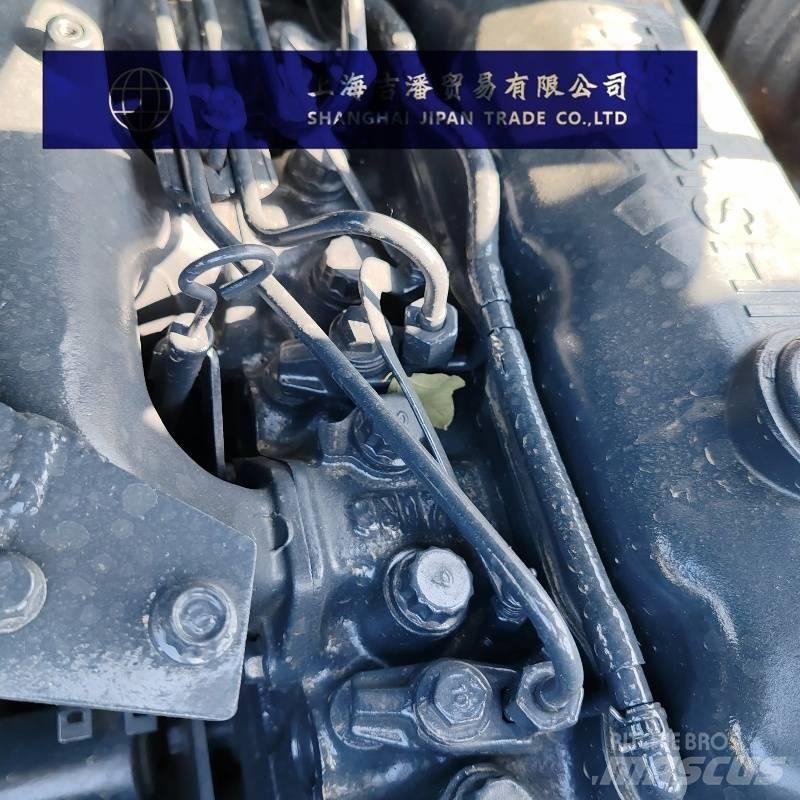 Kobelco 210 Paletli ekskavatörler
