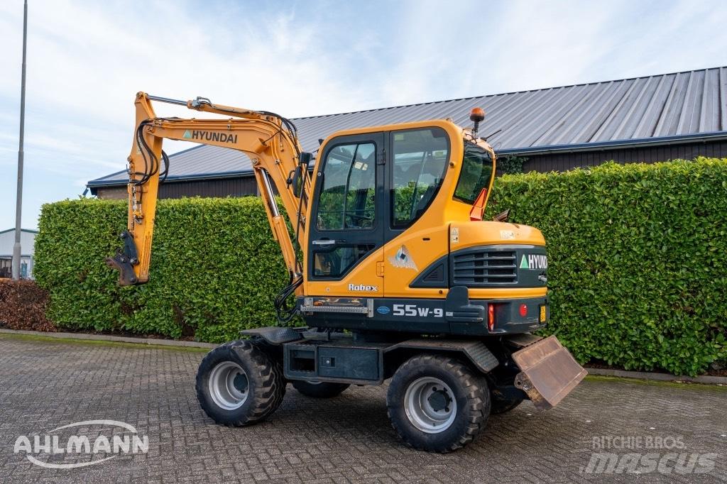 Hyundai R55W-9A Lastik tekerli ekskavatörler