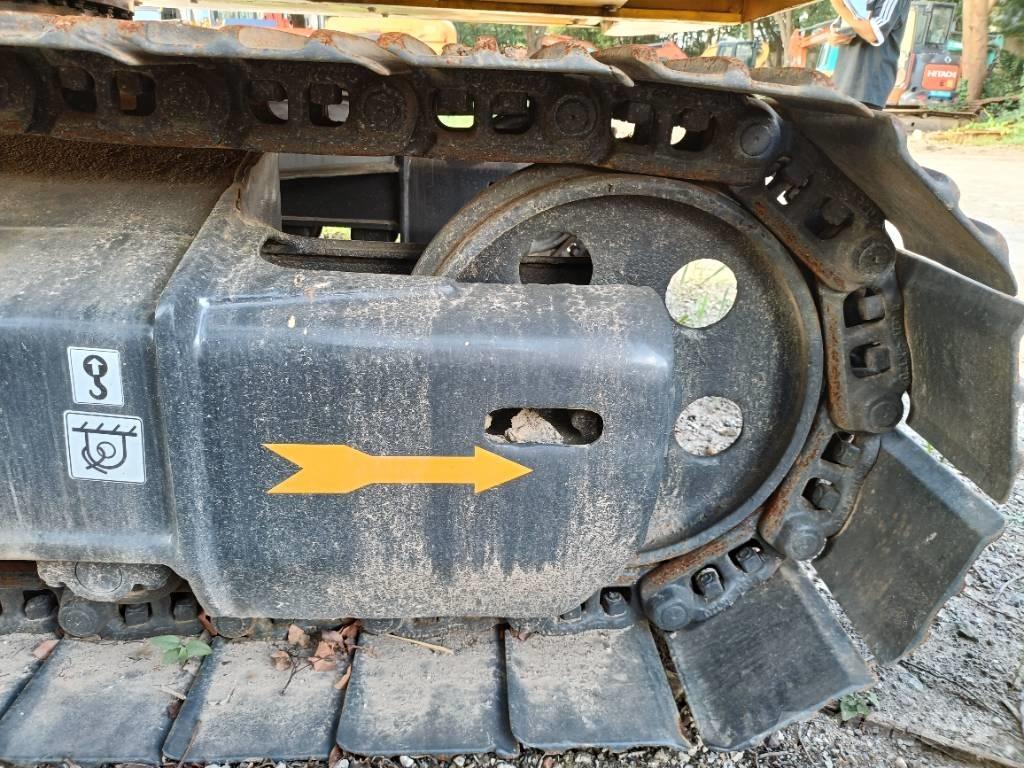 Komatsu PC 130 Paletli ekskavatörler