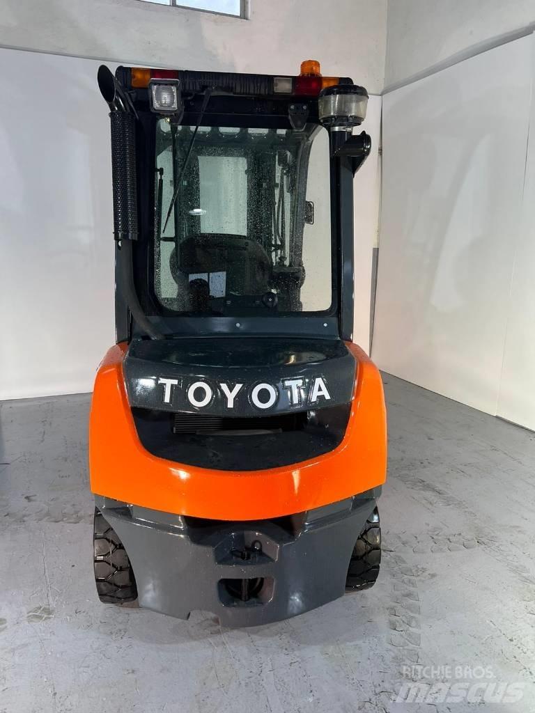 Toyota 02-8 FD F 25 Dizel forkliftler