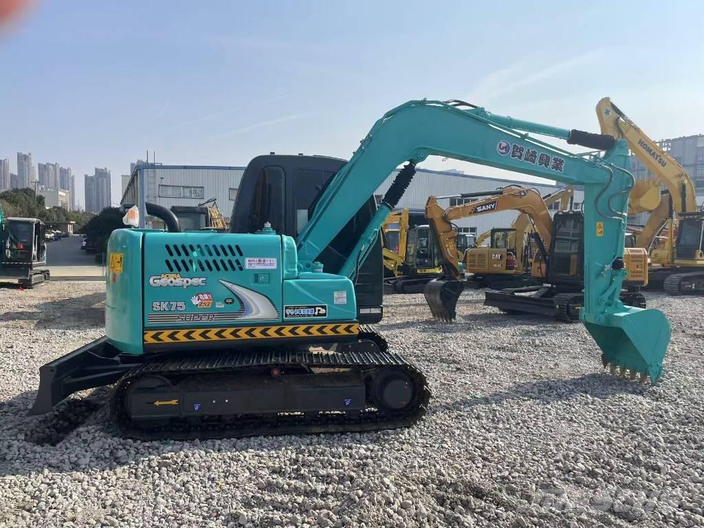 Kobelco SK75 Paletli ekskavatörler