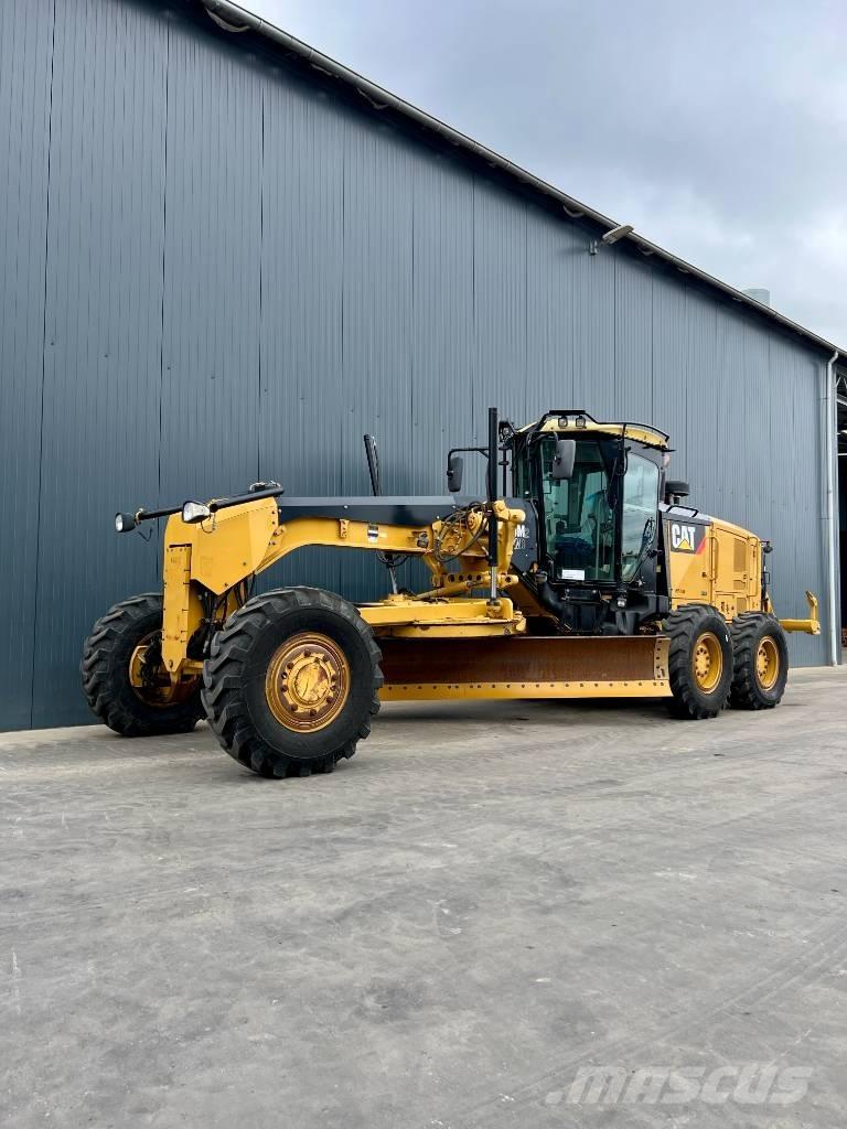 CAT 140M2 AWD Greyderler