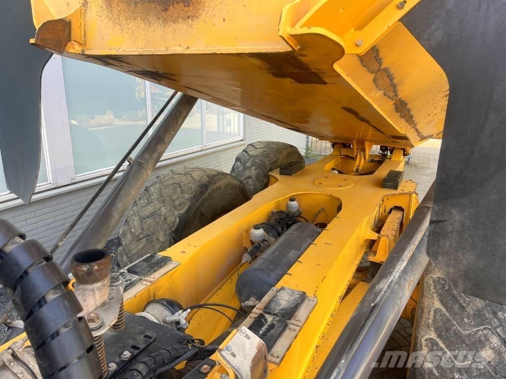 Volvo A 25 E      2007 Belden kirma kaya kamyonu