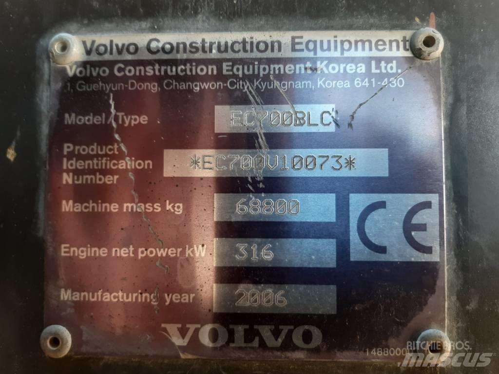 Volvo EC 700 B LC Paletli ekskavatörler
