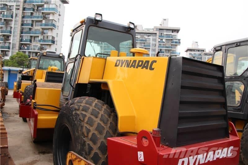 Dynapac CA 301 D Tek tamburlu silindirler