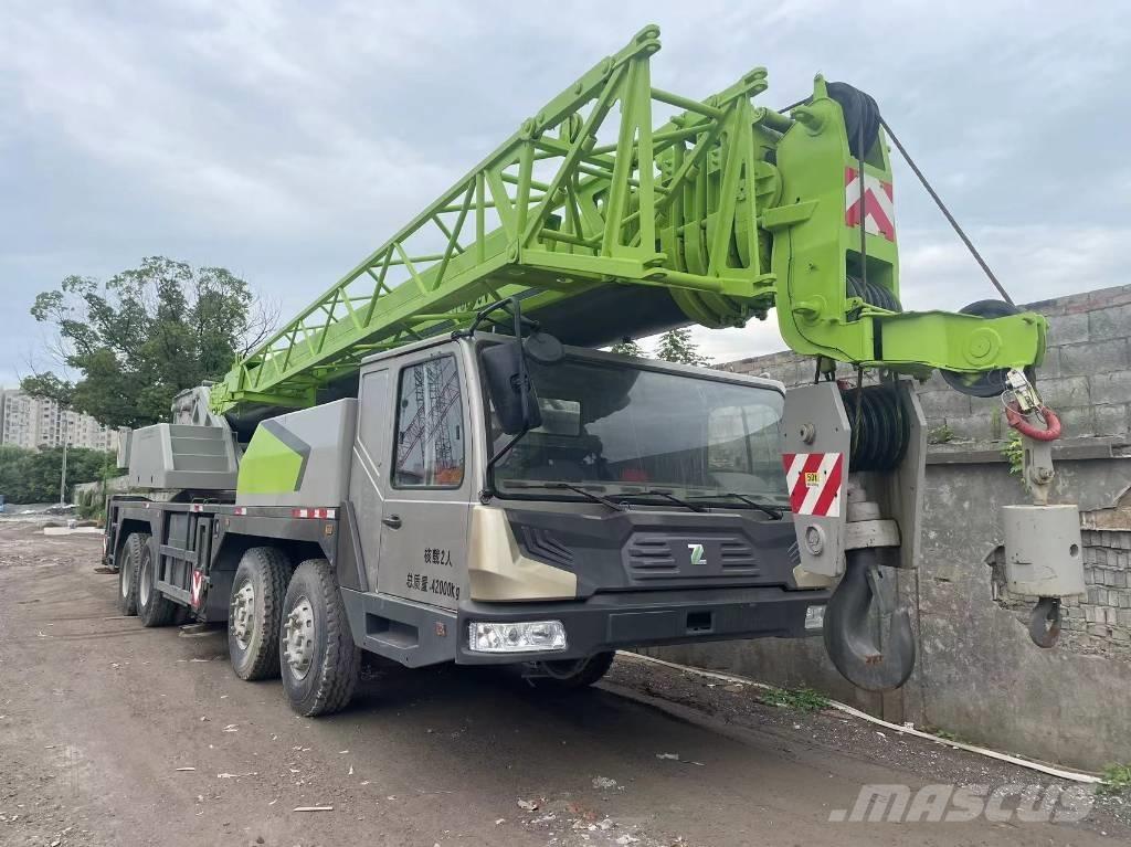 Zoomlion ZTC500 Yol-Arazi Tipi Vinçler (AT)
