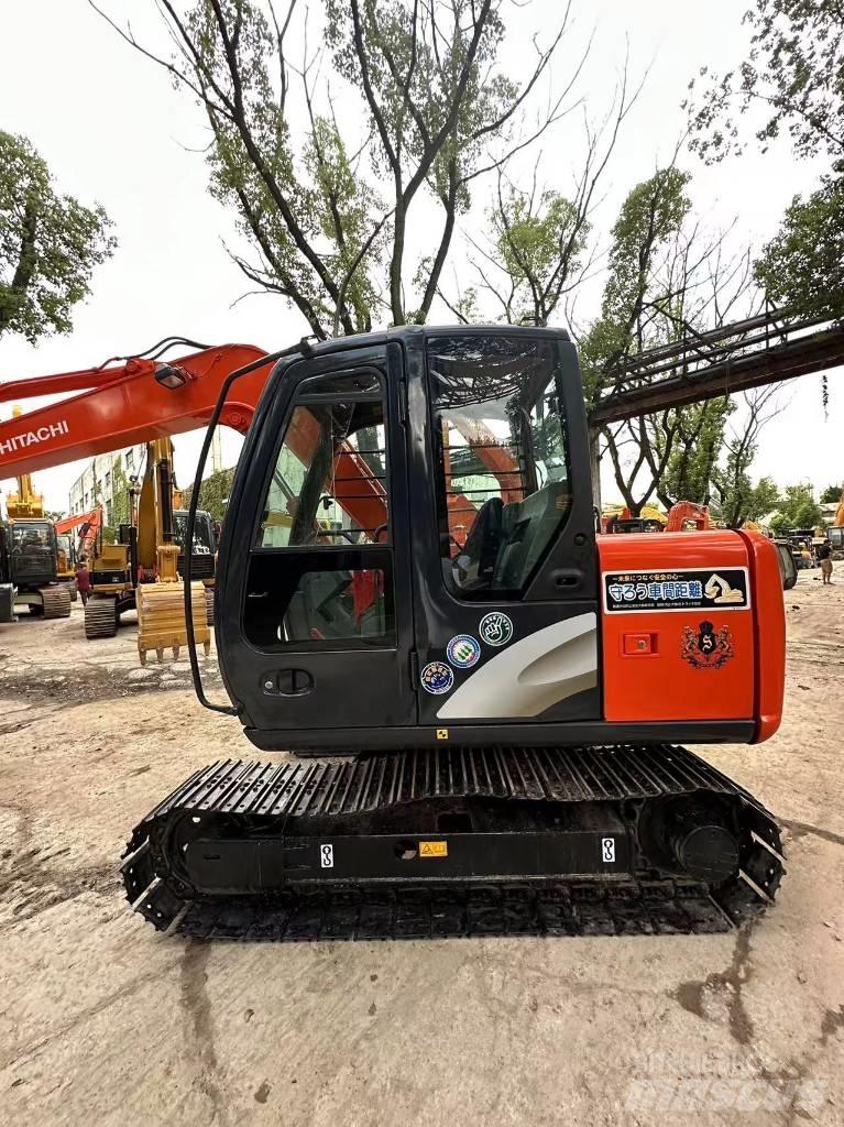 Hitachi 70 Paletli ekskavatörler