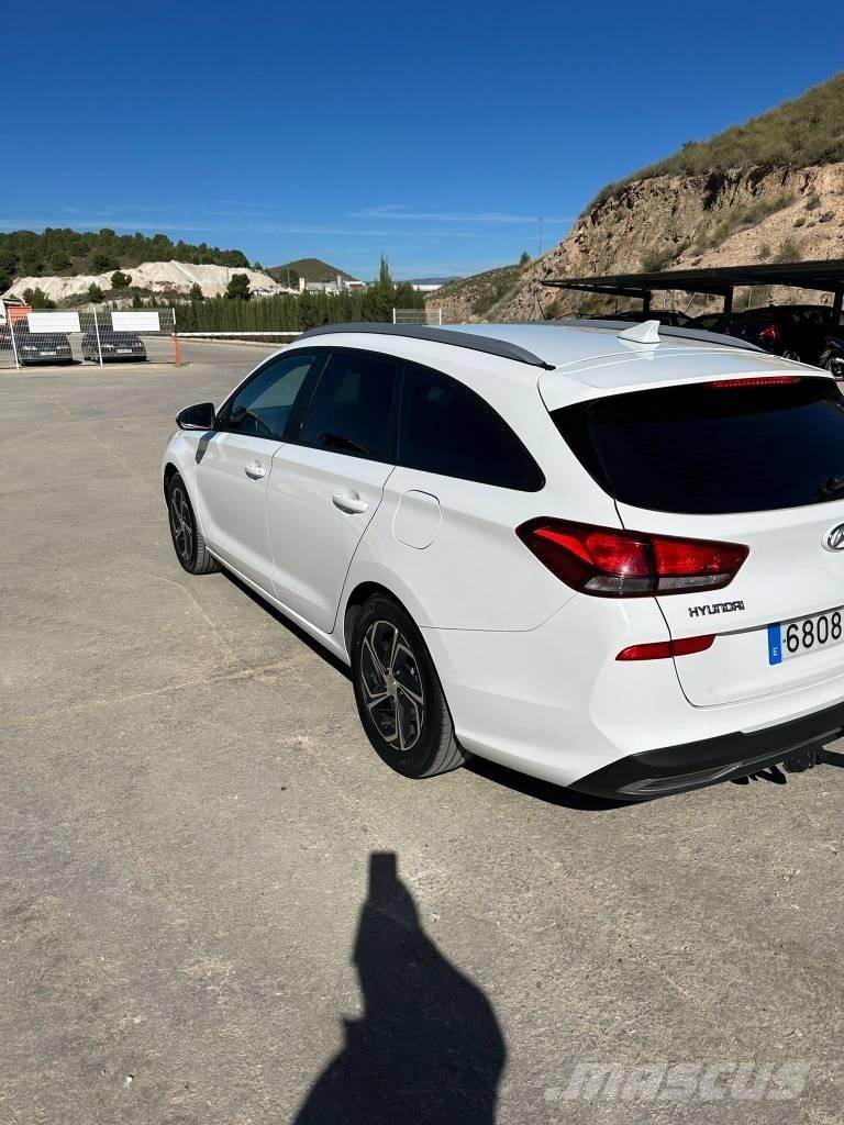 Hyundai I30 Otomobiller