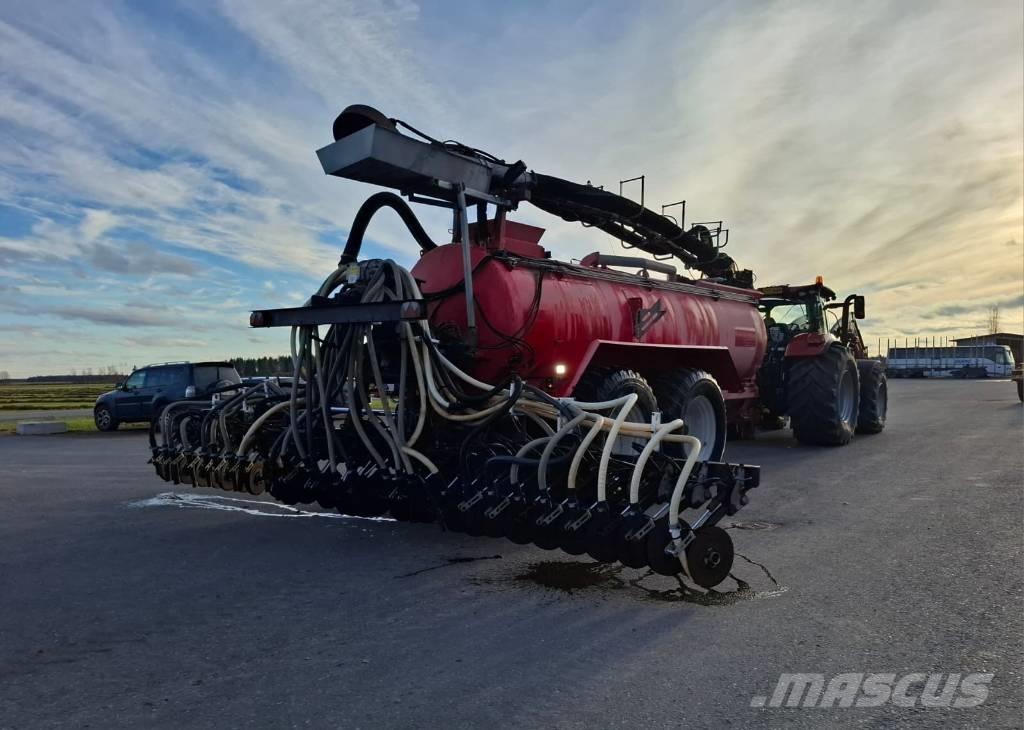 Livakka 16.5 M3 Sivi gübre ve ilaç tankerleri