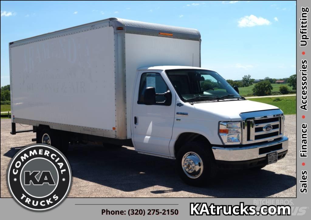 Ford E 350 SD Kapali kasa kamyonlar