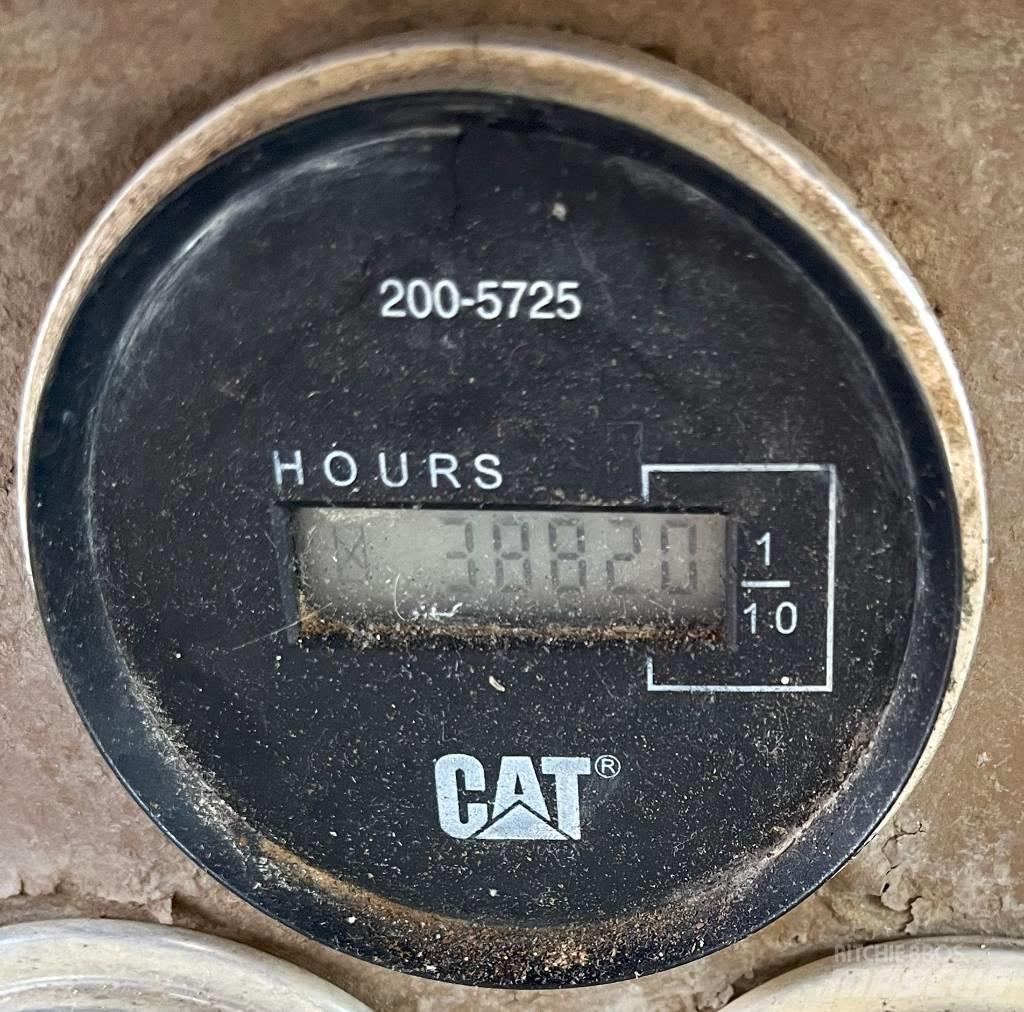 CAT 773 B Su tankerleri