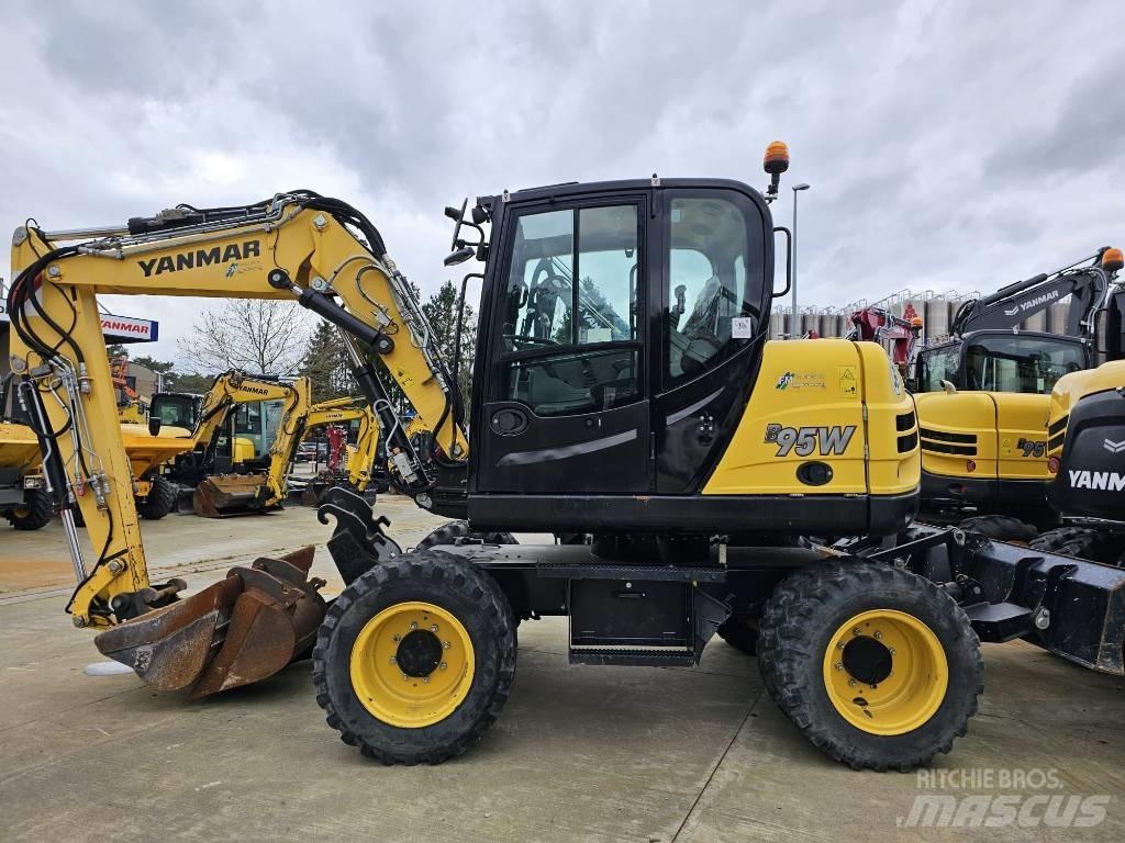 Yanmar B 95 W Lastik tekerli ekskavatörler